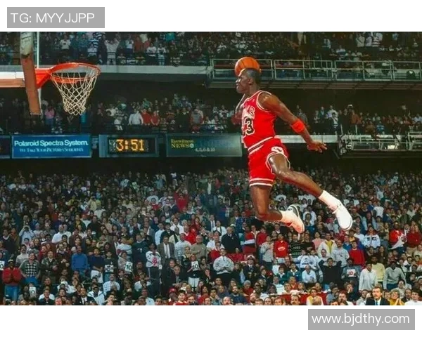 乔丹传奇:从篮球场到商业帝国的辉煌之路与不朽影响